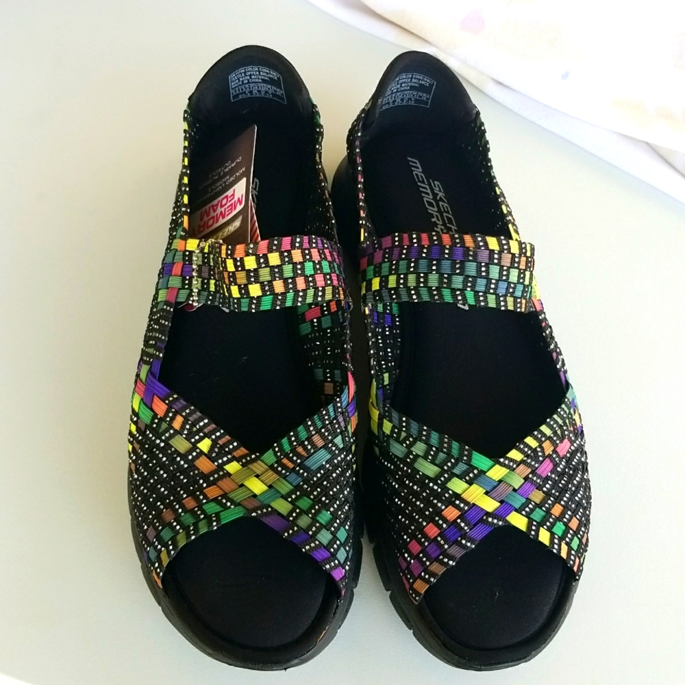 New with Tags, Women's Sketchers Sports Sandal, Size 8.5.  Mulicolored!